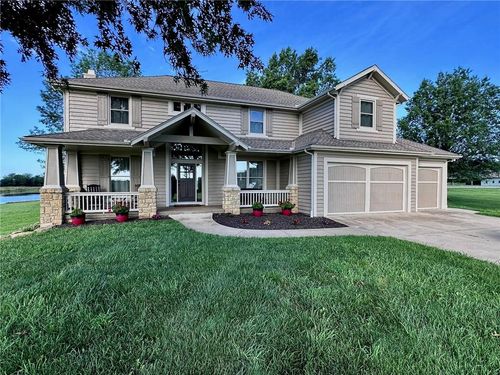 22750 S Moonlight Rd, Spring Hill, KS, 66083-5579 | Card Image