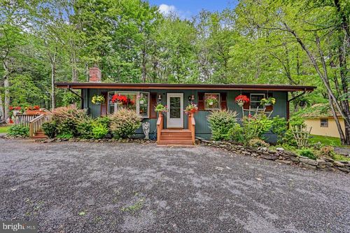 167 Tommys Ln, Pocono Lake, PA, 18347-7844 | Card Image