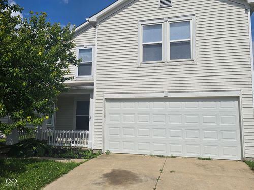916 Belvedere Dr, Shelbyville, IN, 46176-2486 | Card Image