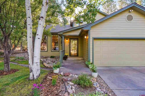25 Edgemont Way, Durango, CO, 81301-9445 | Card Image