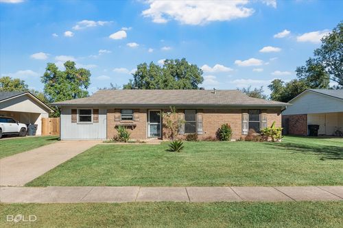 2129 Rossie Lee Dr, Bossier City, LA, 71112-4775 | Card Image