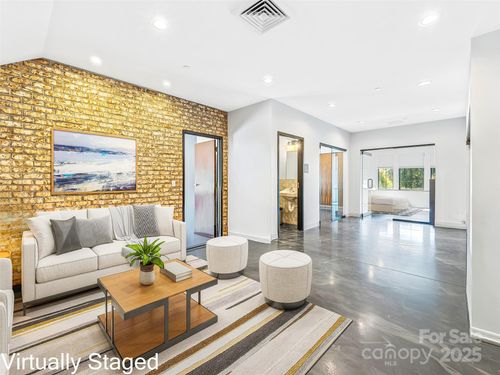 unit-301-208 Charlotte Hwy, Asheville, NC, 28803-8713 | Card Image