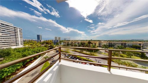 607-600 Three Islands Blvd, Hallandale Beach, FL, 33009-7800 | Card Image