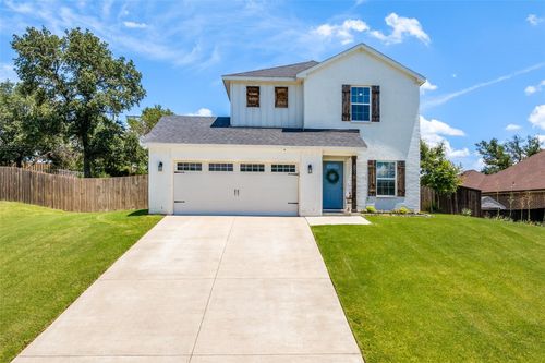 8916 Holt St, Lakeside, TX, 76135-4614 | Card Image