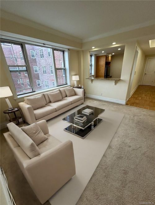 apt-5c-210 Pelham Rd, New Rochelle, NY, 10805-2532 | Card Image