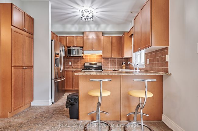 4 Isaac Devins Ave, House attached with 3 bedrooms, 4 bathrooms and 1 parking in Vaughan ON | Image 11