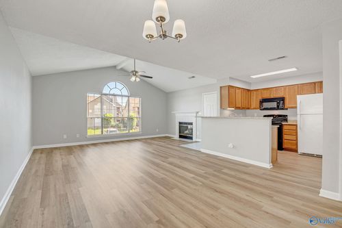 8-309 Waters Edge Ln, Madison, AL, 35758-2557 | Card Image