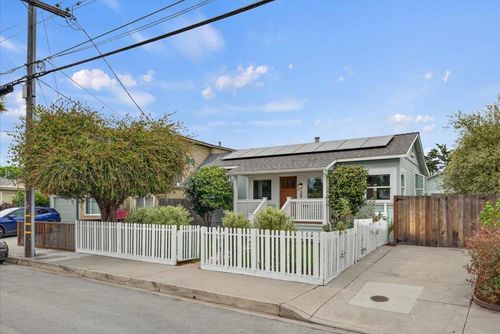 256 Walk Cir, Santa Cruz, CA, 95060-5945 | Card Image