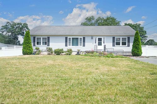 208 W Arctic Ave Ave, Minotola, NJ, 08341 | Card Image