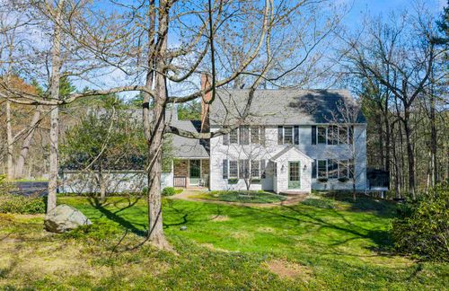 12 Candlewood Dr, Amherst, NH, 03031-3300 | Card Image