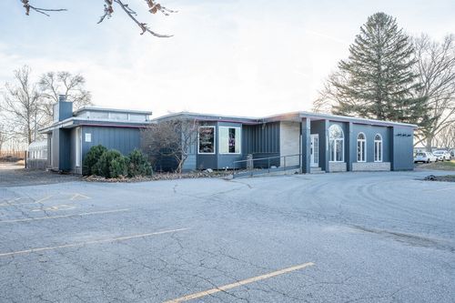 6008 Lincoln Way, Ames, IA, 50014-9528 | Card Image