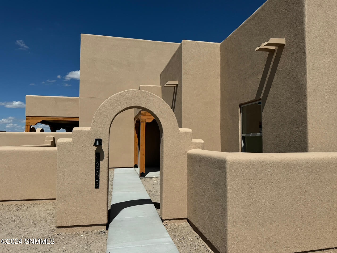 Nambe Ct, Las Cruces, NM 88011