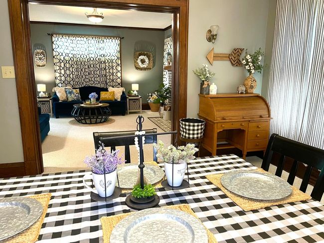 204 N Oak St, Home with 3 bedrooms, 1 bathrooms and null parking in Villa Grove IL | Image 9