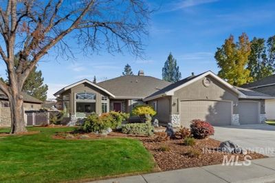 6274 N Fair Oaks Pl, House other with 4 bedrooms, 3 bathrooms and 3 parking in Garden City ID | Image 1