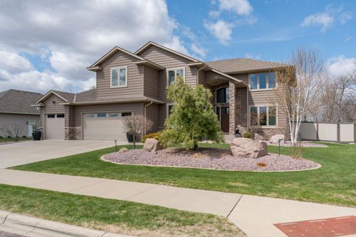 22 Danbury Ct, North Mankato, MN, 56003-4256 | Card Image