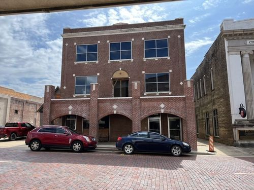 708 Main St, Minden, LA, 71055-3329 | Card Image