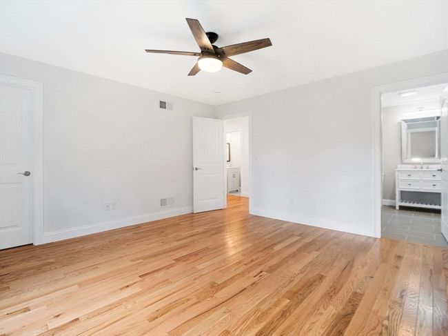 316 Old Westport Rd, House other with 5 bedrooms, 4 bathrooms and 6 parking in Dartmouth MA | Image 20