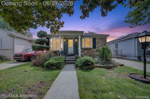 6449 Huron St, Taylor, MI, 48180-1952 | Card Image