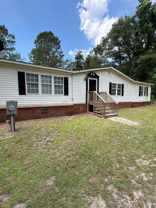 1093 Tobacco Rd, Saint Stephen, SC, 29479-3558 | Card Image