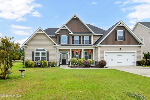 201 Wedgefield Cir, Maple Hill, NC, 28454-8711 | Card Image