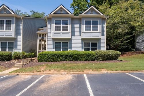 27-27 Doranne Ct Se, Smyrna, GA, 30080-8078 | Card Image