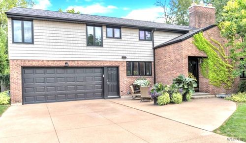23 Dana Rd, Buffalo, NY, 14216-3512 | Card Image