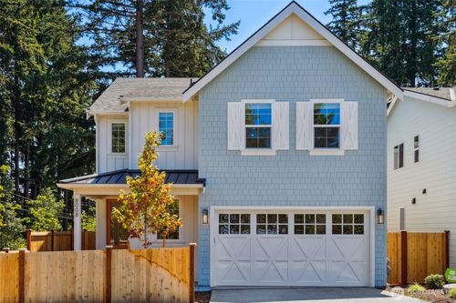 8008 222nd St Sw, Edmonds, WA, 98026-8152 | Card Image