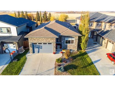 3036 58 Ave Ne, House other with 4 bedrooms, 4 bathrooms and 4 parking in Leduc County AB | Image 3