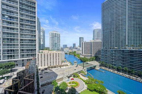 1815-475 Brickell Ave, Miami, FL, 33131-2498 | Card Image