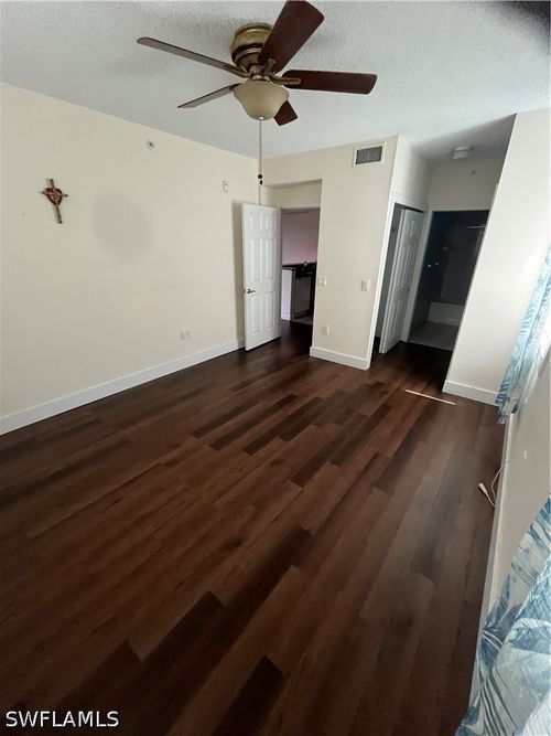 2-1115 Reserve Ct, NAPLES, FL, 34105-3806 | Card Image