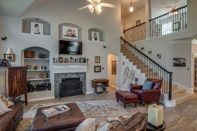 817 Water Oak Dr, House other with 4 bedrooms, 4 bathrooms and null parking in Grapevine TX | Image 10