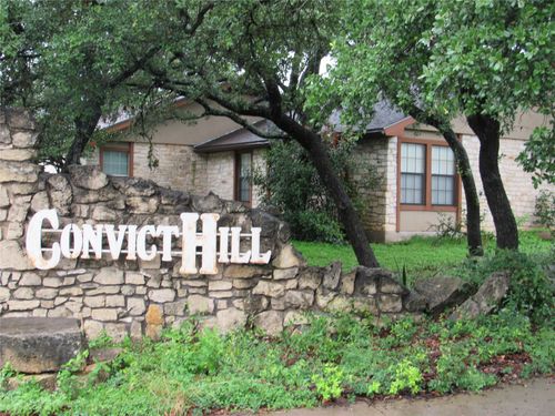 6801 Kenosha Pass, Austin, TX, 78749 | Card Image
