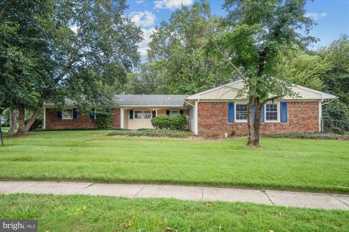 12207 Millstream Dr, BOWIE, MD, 20715-1560 | Card Image