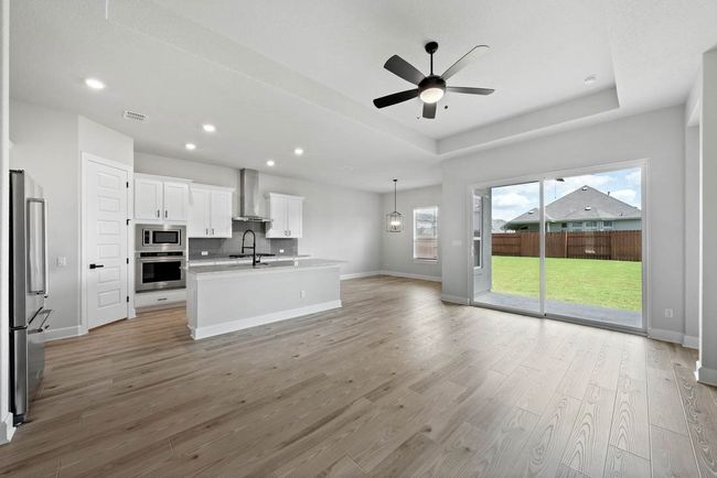 106 Nandina Path, House other with 4 bedrooms, 2 bathrooms and 4 parking in Bastrop TX | Image 4