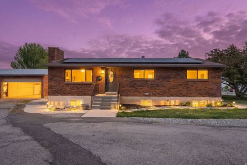 421 N 500 W, Santaquin, UT, 84655-5011 | Card Image