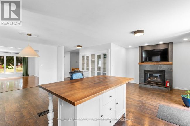 343 Sunrise Cres, House other with 4 bedrooms, 3 bathrooms and 4 parking in Kingston ON | Image 12