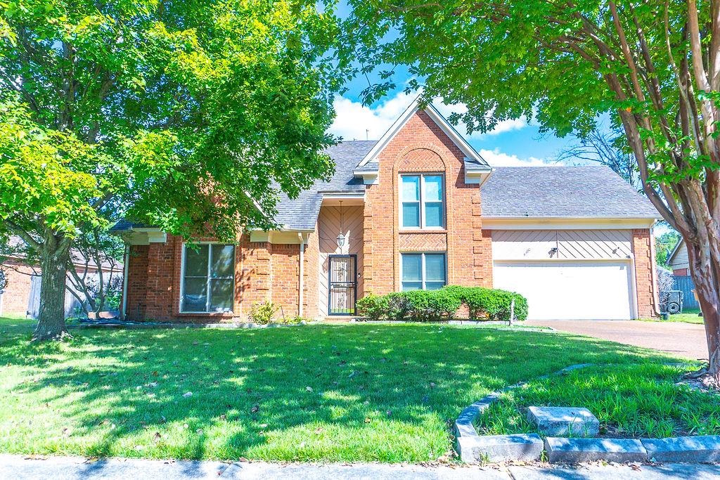 Creek Manor Ln, Memphis, TN 38125
