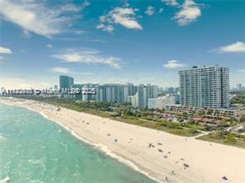 apt-702-2555 Collins Ave, Miami Beach, FL, 33140-4775 | Card Image