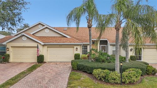 2315 New Orchard Ct, SUN CITY CENTER, FL, 33573-7133 | Card Image