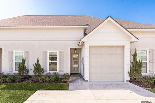 8120 Stonelake Cirlce Ave E, Baton Rouge, LA, 70820-8773 | Card Image
