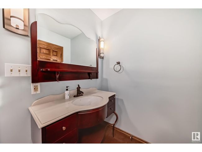 8 Morel Cres, House other with 3 bedrooms, 3 bathrooms and 6 parking in Spruce Grove AB | Image 16