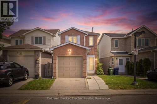 80 Plumrose Ptway, Scarborough, ON, M1B4B2 | Card Image