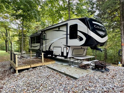 SE E Nicholson Hollow Rd, Salem, IN, 47167 | Card Image