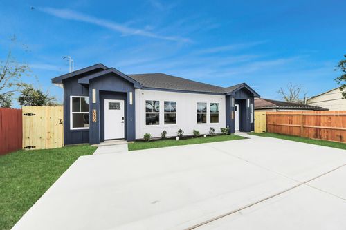 4606 Mallow St, Houston, TX, 77051-2840 | Card Image