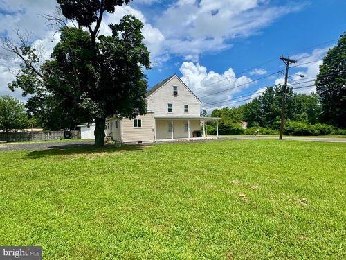 517 Ridge Rd, Southampton, NJ, 08088-9651 | Card Image