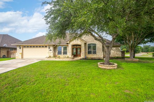 130 Rock Dove Ln, McQueeney, TX, 78123-3241 | Card Image