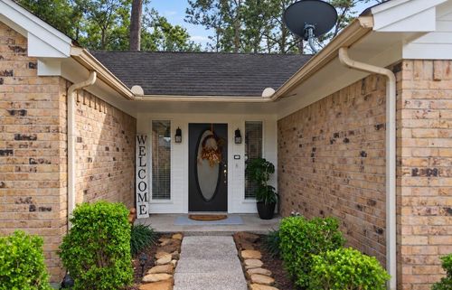 7103 Chinook St, Baytown, TX, 77521-5042 | Card Image