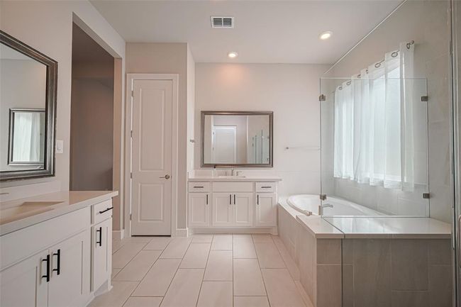 21714 Jenolan Ridge Rd, House other with 5 bedrooms, 6 bathrooms and 3 parking in Cypress TX | Image 23