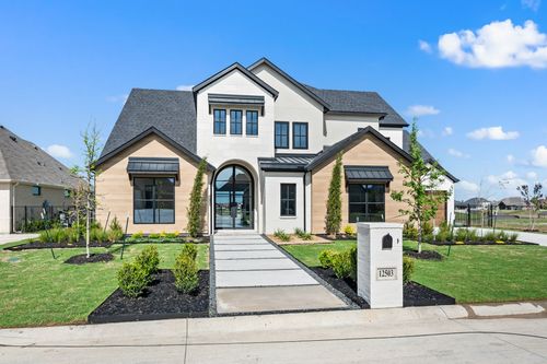 12503 Palmer Dr, Fort Worth, TX, 76179-6624 | Card Image