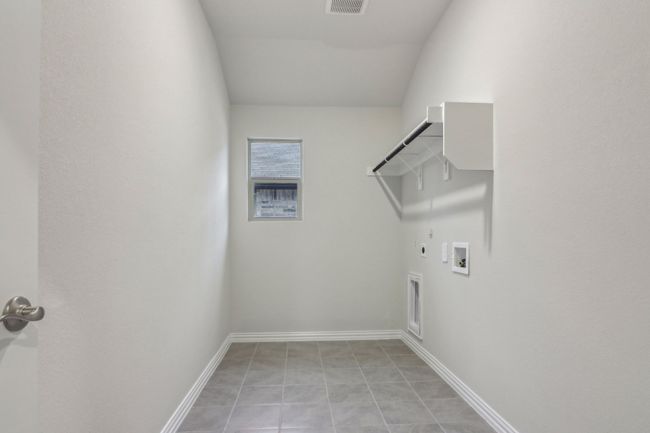 Photo is not of the actual home, but is an inspirational photo of builder’s model home and may depict options, furnishings, and/or decorator features that are not included. | Image 30